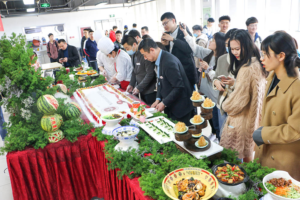 礦大沙河開業(yè)慶典